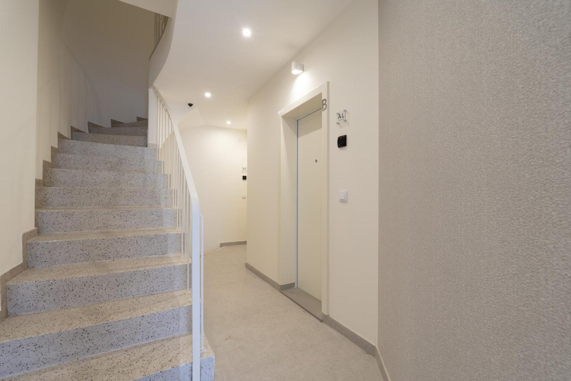 Hostwise - Premium & Modern Building Apartamento
