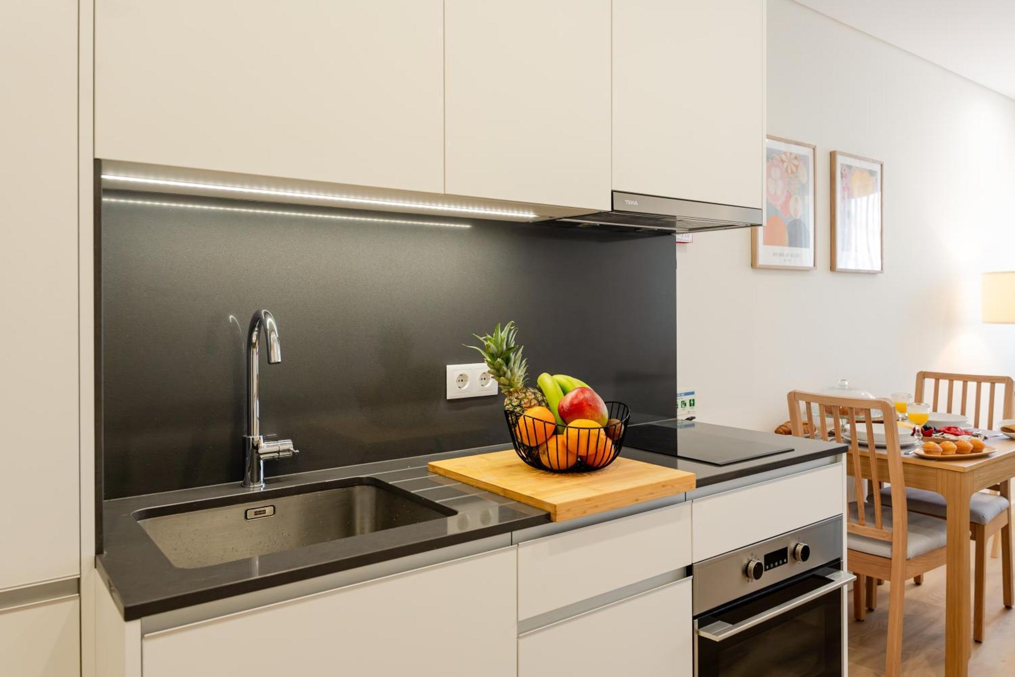 Hostwise - Premium & Modern Building Apartamento Porto